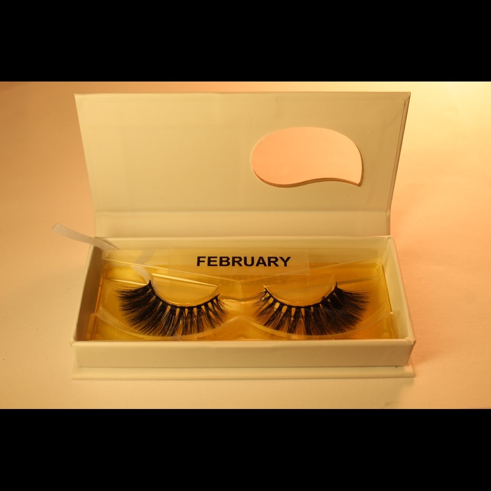 3D Mink Lashes - Picture 2 of 2